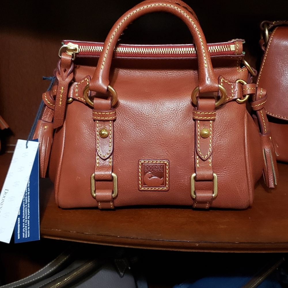 Dooney & Bourke Florentine Nano satchel in ginger NWT